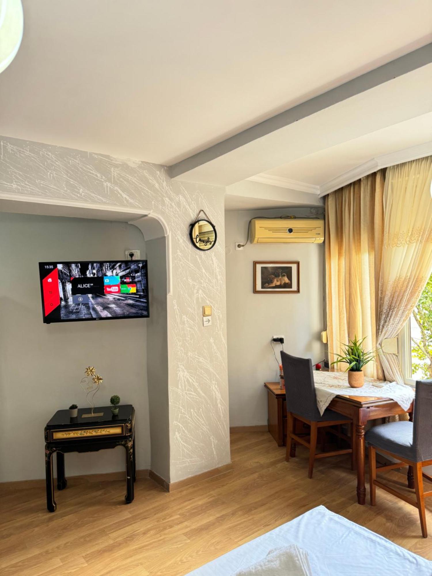 Tirana Centre Lions Gate 9 Apartment Esterno foto